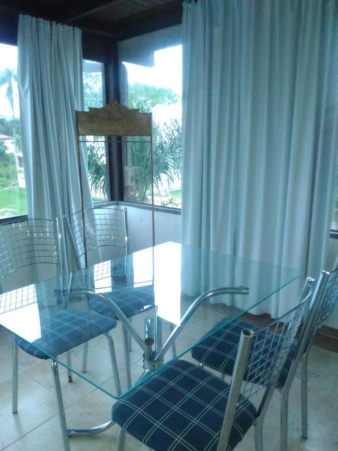 Apartamento no bairro de Mariscal a 300 metros praia do Canto Grande Bombinhas Exterior foto