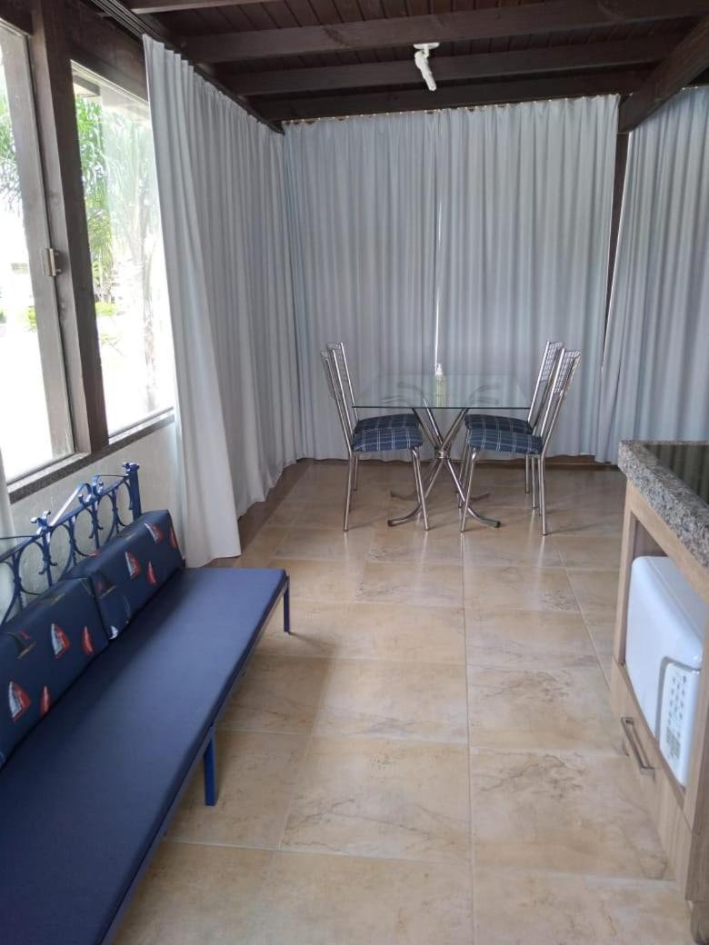 Apartamento no bairro de Mariscal a 300 metros praia do Canto Grande Bombinhas Exterior foto