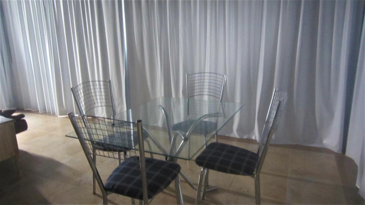 Apartamento no bairro de Mariscal a 300 metros praia do Canto Grande Bombinhas Exterior foto