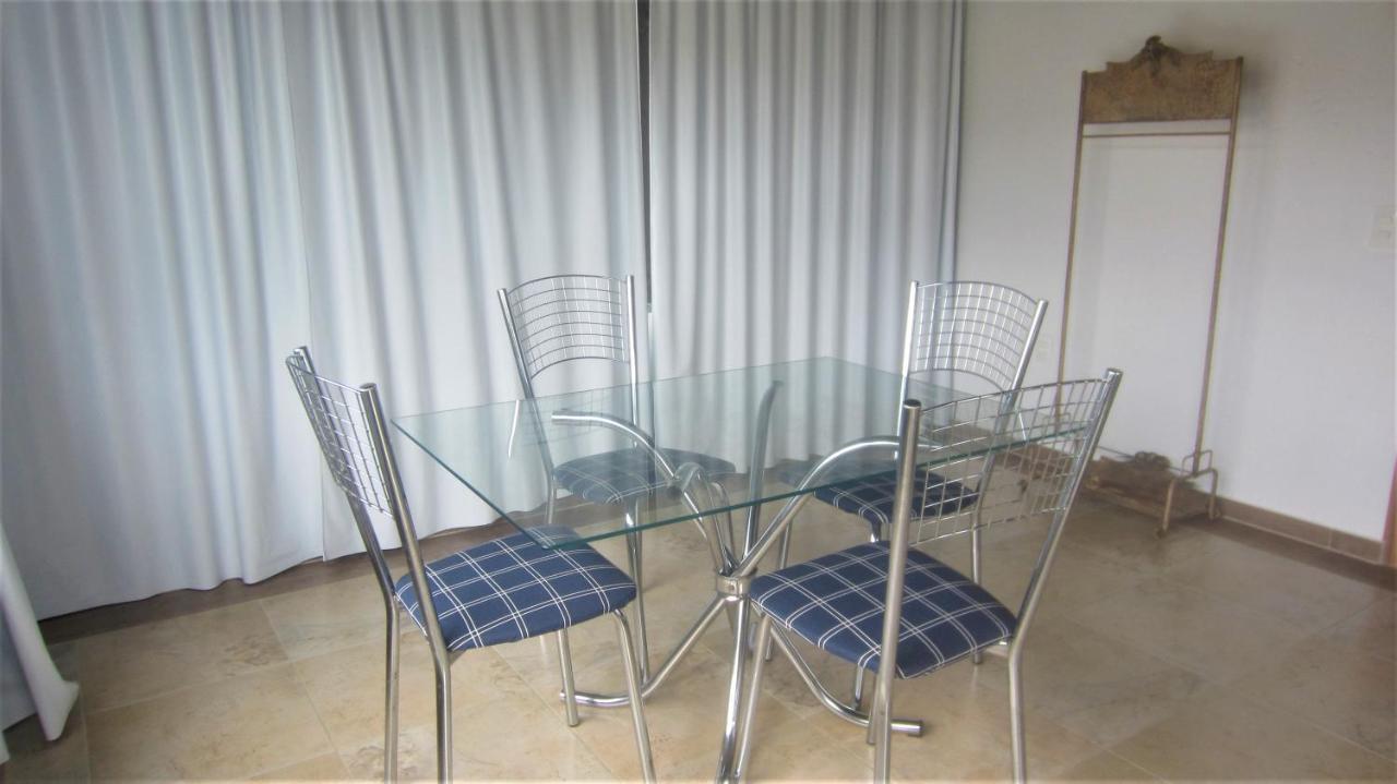 Apartamento no bairro de Mariscal a 300 metros praia do Canto Grande Bombinhas Exterior foto